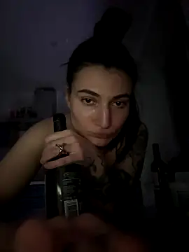 Ruby yy online show from December 13, 2025, 8:04 pm