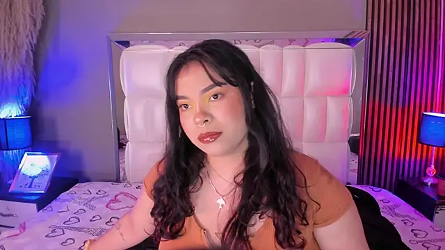 xCharlotte 20 online show from March 17, 2026, 8:34 pm