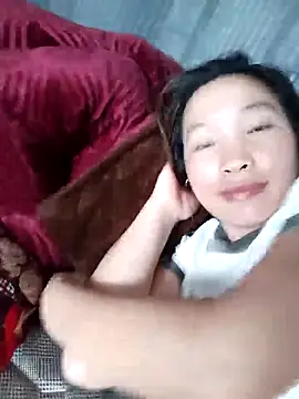 Snapshot of Evelyn-n chatting on March 24, 2026, 5:29 am Evelyn-n online show from March 24, 2026, 5:29 am