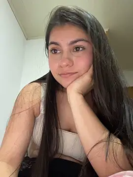 Snapshot of camilita_1820 chatting on March 13, 2026, 12:15 am camilita 1820 online show from March 13, 2026, 12:15 am