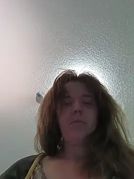 Snapshot of athenalynne chatting on December 14, 2025, 10:04 pm athenalynne online show from December 14, 2025, 10:04 pm