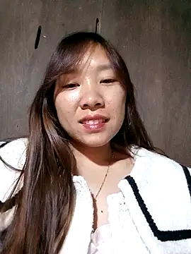 Snapshot of Minsssa20 chatting on February 22, 2026, 10:11 pm Minsssa20 online show from February 22, 2026, 10:11 pm