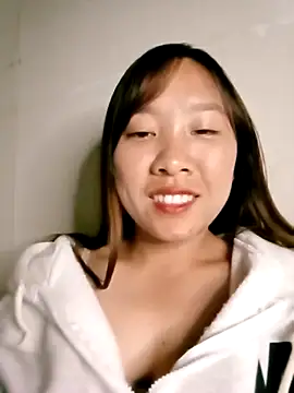 Snapshot of Minsssa20 chatting on March 22, 2026, 9:55 am Minsssa20 online show from March 22, 2026, 9:55 am