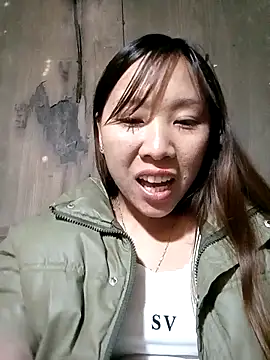 Snapshot of Minsssa20 chatting on February 5, 2026, 10:11 am Minsssa20 online show from February 5, 2026, 10:11 am