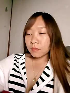 Snapshot of Minsssa20 chatting on March 11, 2026, 10:53 am Minsssa20 online show from March 11, 2026, 10:53 am