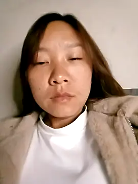 Snapshot of Minsssa20 chatting on March 6, 2026, 10:49 pm Minsssa20 online show from March 6, 2026, 10:49 pm