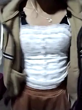 Snapshot of iam-eli chatting on December 14, 2025, 10:04 pm iam-eli online show from December 14, 2025, 10:04 pm