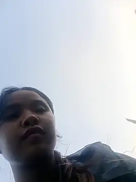 Snapshot of Pretty-haert chatting on December 15, 2025, 9:59 am Pretty-haert online show from December 15, 2025, 9:59 am