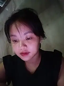 Snapshot of Pretty-haert chatting on July 2, 2026, 5:13 am Pretty-haert online show from July 2, 2026, 5:13 am