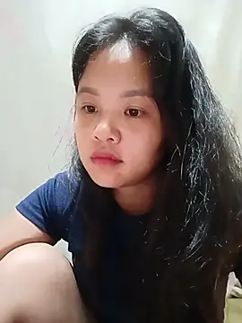 Snapshot of Pretty-haert chatting on August 2, 2026, 1:37 am Pretty-haert online show from August 2, 2026, 1:37 am