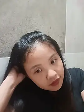 Snapshot of Pretty-haert chatting on July 6, 2026, 3:03 pm Pretty-haert online show from July 6, 2026, 3:03 pm