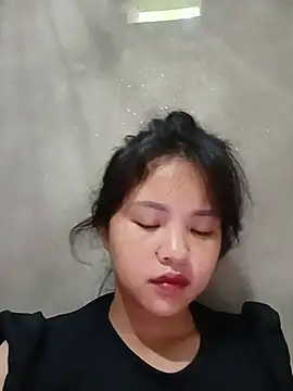 Snapshot of Pretty-haert chatting on July 8, 2026, 12:46 am Pretty-haert online show from July 8, 2026, 12:46 am
