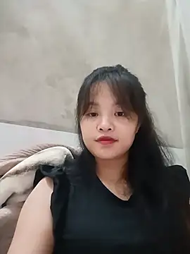Snapshot of Pretty-haert chatting on July 4, 2026, 2:43 pm Pretty-haert online show from July 4, 2026, 2:43 pm