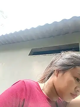 Pretty-haert online show from March 3, 2026, 6:31 am