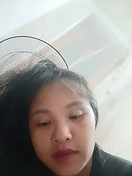 Snapshot of Pretty-haert chatting on June 4, 2026, 2:11 pm Pretty-haert online show from June 4, 2026, 2:11 pm