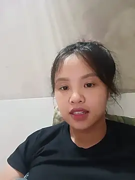 Snapshot of Pretty-haert chatting on June 3, 2026, 2:44 pm Pretty-haert online show from June 3, 2026, 2:44 pm