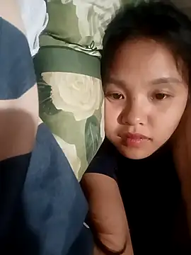 Snapshot of Pretty-haert chatting on December 14, 2025, 8:09 am Pretty-haert online show from December 14, 2025, 8:09 am