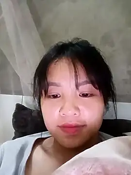 Snapshot of Pretty-haert chatting on May 7, 2026, 2:38 am Pretty-haert online show from May 7, 2026, 2:38 am