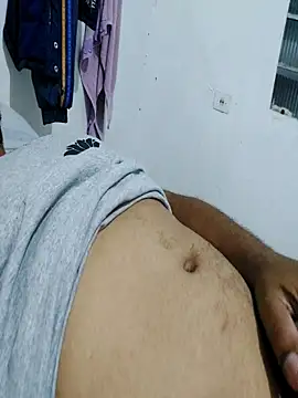 Snapshot of avatazo chatting on December 3, 2025, 7:19 am avatazo online show from December 3, 2025, 7:19 am