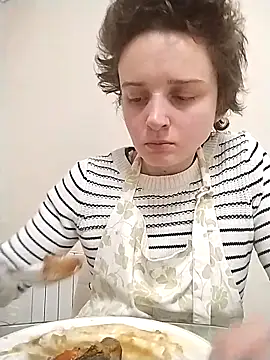 Amy01112 online show from May 4, 2026, 6:44 pm