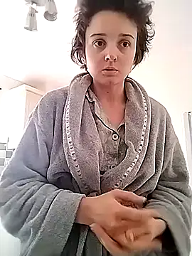 Snapshot of Amy01112 chatting on May 21, 2026, 4:15 pm Amy01112 online show from May 21, 2026, 4:15 pm