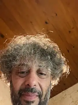 Petebulimia online show from January 18, 2026, 2:37 am