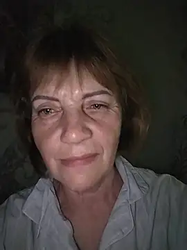 MichelleLove48 online show from May 17, 2026, 11:16 pm