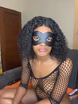 Snapshot of Fancy_Face28 chatting on December 5, 2025, 7:34 pm Fancy Face28 online show from December 5, 2025, 7:34 pm