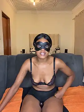 Fancy Face28 online show from February 14, 2026, 7:25 pm