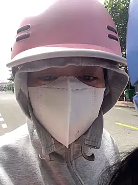 Snapshot of Mio_Nips chatting on December 4, 2025, 4:22 am Mio Nips online show from December 4, 2025, 4:22 am