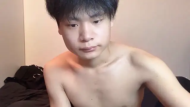 xiaoshuai2660 online show from December 18, 2025, 10:41 am