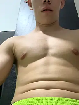 Snapshot of bebecito__ chatting on December 5, 2025, 5:28 am bebecito online show from December 5, 2025, 5:28 am