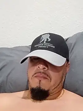 Snapshot of Lalin2323 chatting on March 4, 2026, 3:03 am Lalin2323 online show from March 4, 2026, 3:03 am