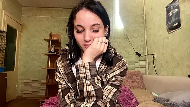 StacyHoyles online show from February 5, 2026, 12:12 pm