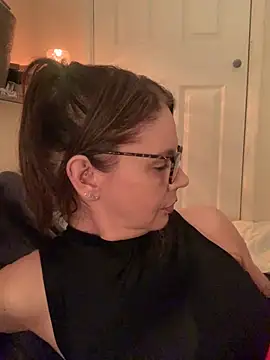 CherryCe online show from January 9, 2026, 2:29 am