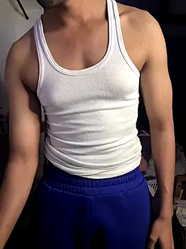 Snapshot of fitboy_xxx chatting on December 3, 2025, 8:30 pm fitboy xxx online show from December 3, 2025, 8:30 pm