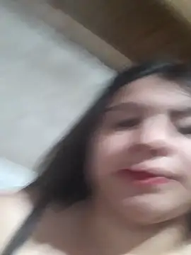 Estefanny Lolyy online show from July 14, 2026, 2:05 am