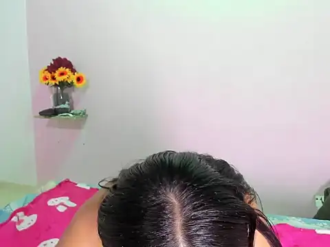 18teenssexy online show from February 14, 2026, 12:00 am