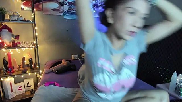 Snapshot of Shadia_Squirt chatting on October 17, 2025, 7:22 am Shadia Squirt online show from October 17, 2025, 7:22 am