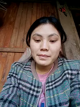 Snapshot of Hilary-123 chatting on December 22, 2025, 2:33 am Hilary-123 online show from December 22, 2025, 2:33 am