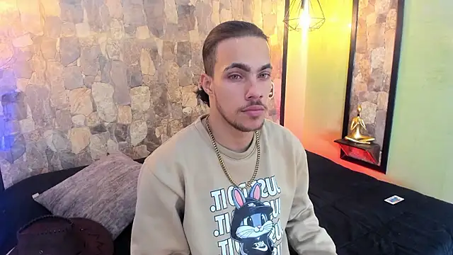 Snapshot of PatrickS25 chatting on February 5, 2026, 4:19 am PatrickS25 online show from February 5, 2026, 4:19 am