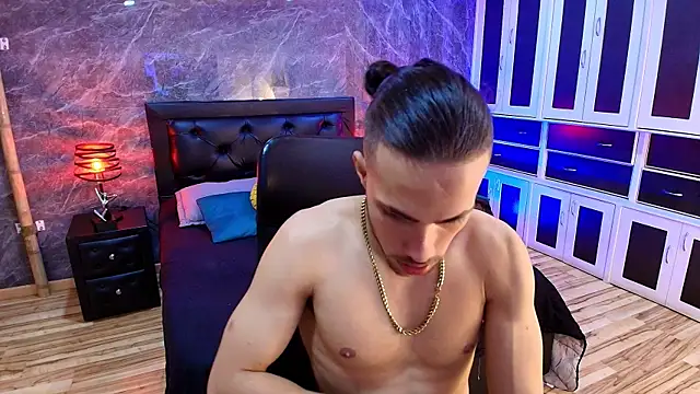 Snapshot of PatrickS25 chatting on March 4, 2026, 4:20 am PatrickS25 online show from March 4, 2026, 4:20 am