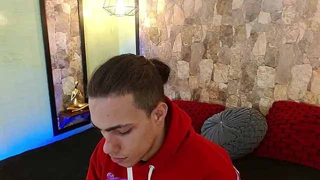 Snapshot of PatrickS25 chatting on March 21, 2026, 5:41 am PatrickS25 online show from March 21, 2026, 5:41 am