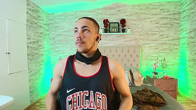 Snapshot of PatrickS25 chatting on March 10, 2026, 4:05 am PatrickS25 online show from March 10, 2026, 4:05 am