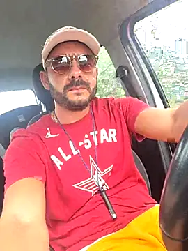 Cicciolino 23 online show from July 26, 2026, 2:02 pm