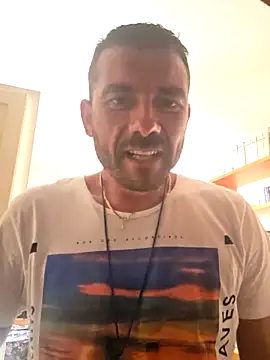 Cicciolino 23 online show from June 30, 2026, 4:07 pm