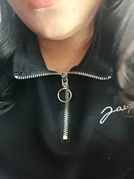 poojababydoll online show from December 18, 2025, 8:30 am