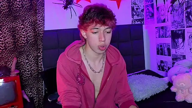 Snapshot of Otter_Starr chatting on December 4, 2025, 3:27 am Otter Starr online show from December 4, 2025, 3:27 am