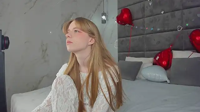 Victori Fox online show from March 6, 2026, 12:38 am