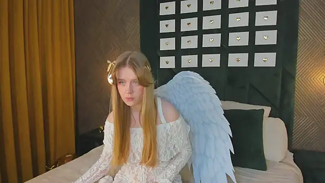 Victori Fox online show from February 15, 2026, 12:22 am